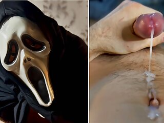 The villain from the horror movie &quot;SCREAM&quot; is back to fuck all the gay guys!
