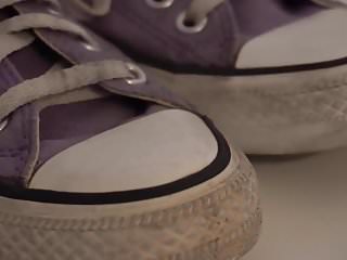 My Sister&#039;s Shoes: Converse purple low I 4K