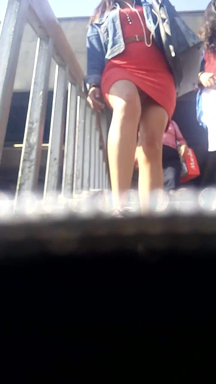 Frontal a hermosura saliendo del mexibus se dio cuenta - El dios que jode damnit i querer un ef dios