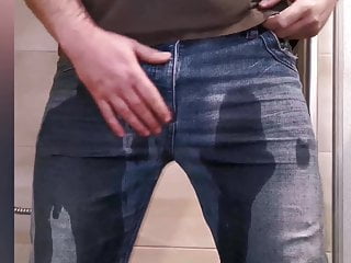 Jeans wetting 