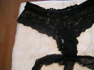 cumming over some used panties