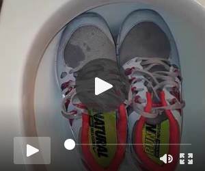 Amateur (Gay) Porno vom 2018-04-20 - piss net fan sneakers