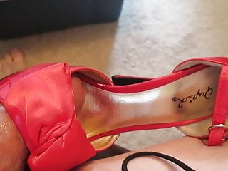 Fucking Red Bow peep toe pums size 6 part 1