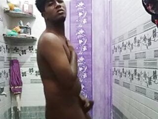 Tamil Gay Bathing (Nude)