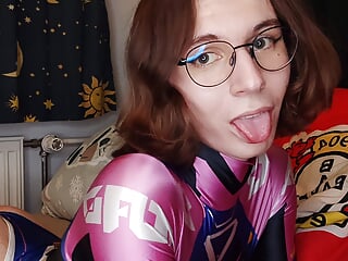 Nerdy transgirl in tight suit has failed the no nut november and drinks her own as punishment