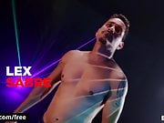 Julian Knowles rideLex Sabre's huge cock raw - BROMO