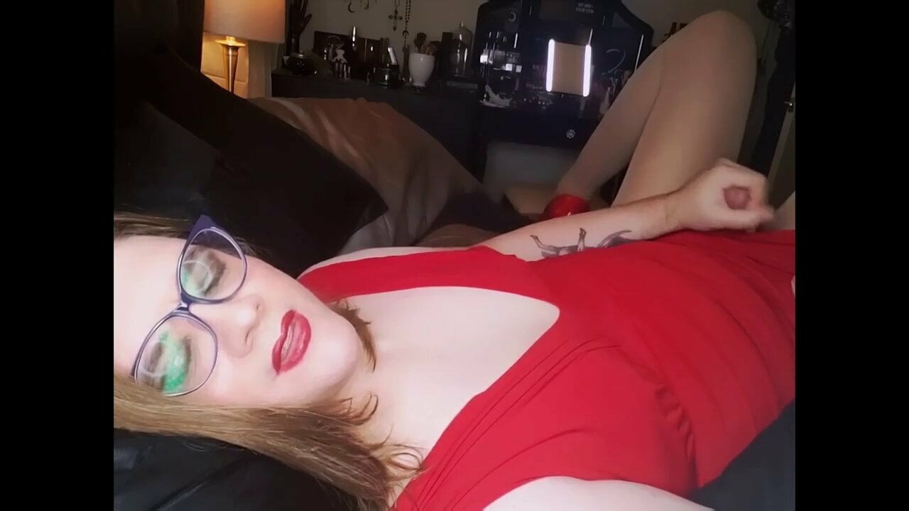 Princess Bunnie strokes & cums in her pretty red dress - 5