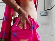 Indian sexy crossdresser Lara D'Souza sexy saree video 