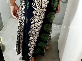  video: Komal pahli baar komal mut ti hue dikhi acha lagta hai