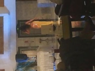 In nude Tunis a laura Mila Kunis