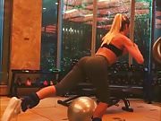 Candice Swanepoel spa and leg workout. 