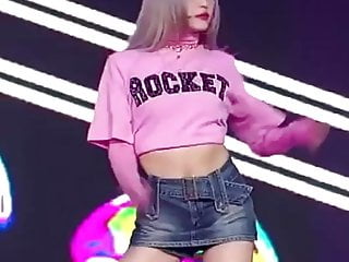 YeEun&#039;s Finally Back To Let You Cum To Her Soft Thighs