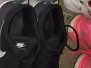 Schuhe der Kollegin geklaut