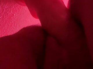  video: Cumming on my new dildo
