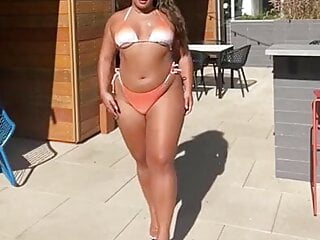 Aisha takia bikini - Hot porno