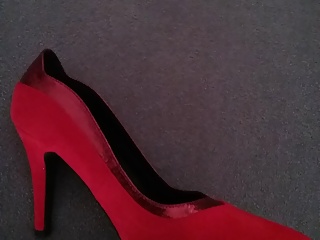 Wifes new Heels 