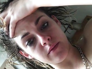 &#039;Bella Swan&#039; naked selfie video