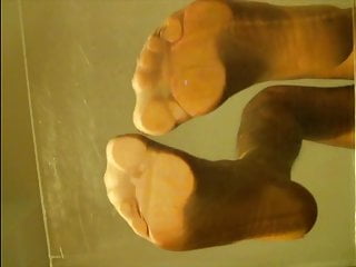 Sheer Nylon Feet Soles Show