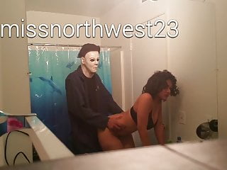 BIG ASS BOOTY ARMENIAN MISS NORTHWEST FUCKS MICHAEL MYERS 2!