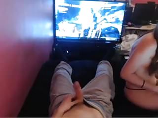 Fucking, Play a, Playing Video Games, Webcam, Amateur Fucking