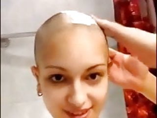Bald Girl, Mobiles, Her Friend, All Amateur
