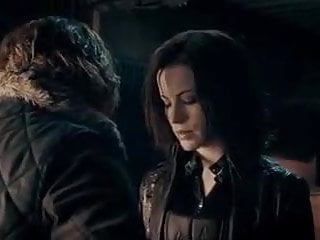 Kissing, Underworld Evolution, Evolution, Underworld