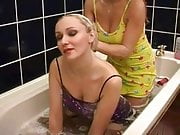 Lana and Teresa extreme hot in the shower