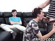Two twinks give the best raw double blowjob in threesome