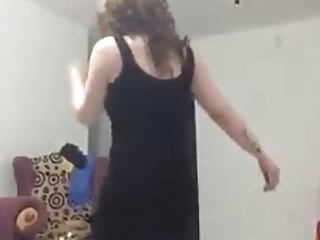 sexy dance devant son fils