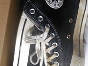  jerking off on my new converse