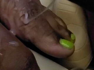 Glittery green ebony toes part 2...