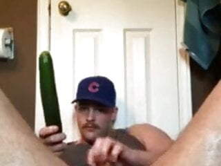 Cucumber Hole Player