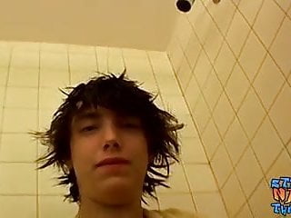 Large Cock Of Emo Twink Gets Pulled On In The Shower Hard
