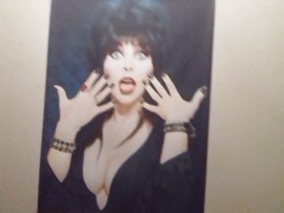 Elvira Mistress Of The Dark Cum Tribut 2...