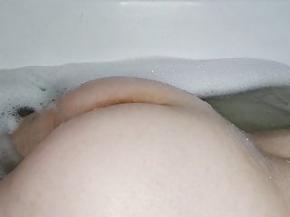 Caresses Herself In Bath And Cums With Dildo In Tight Pussy