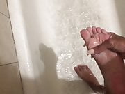 Rose washin foot, soapy