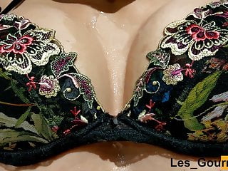 Amateur MILF Cumshot, Sexy Lingerie, Les Gourmands, French