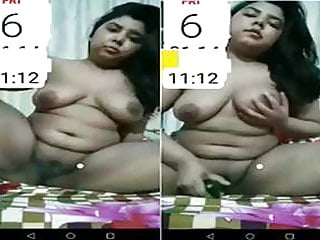 Today Exclusive- Sexy Paki Girl Enjoying Mast...